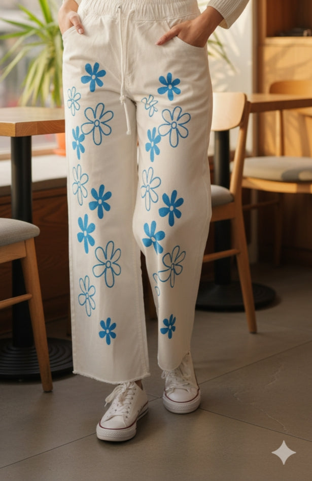 Stylish Lastic Flower Print Jeans