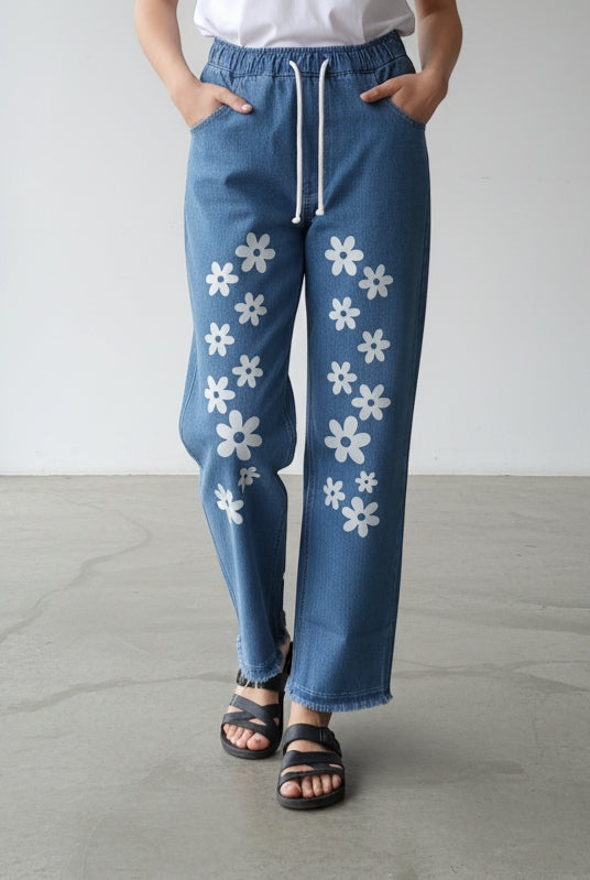 stylish Lastic Flower Print Jeans
